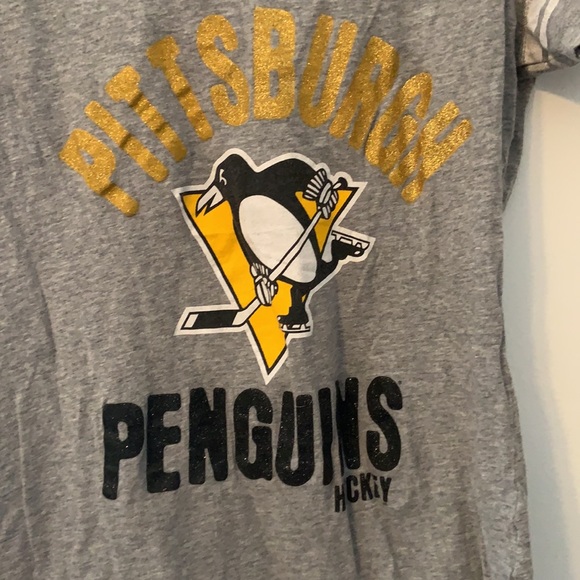 3 Pittsburgh Sports Shirts - Steelers-Pens-Pirates - Picture 5 of 9